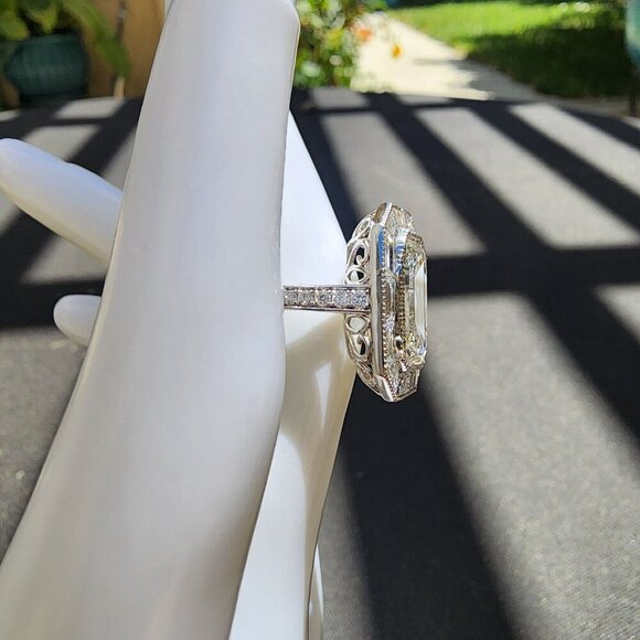 Art Deco 9.82 cts Emerald cut Lab diamond with custom 14k White gold setting 💍 - Picture 7 of 13